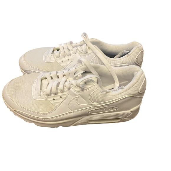 Nike  Air Max Sneakers - Picture 1 of 13